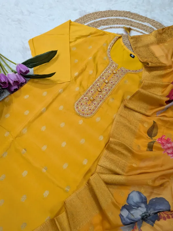 Maanira_Premium_Heavy_Viscose_Jacquard_Designer_Kurti_for_Women