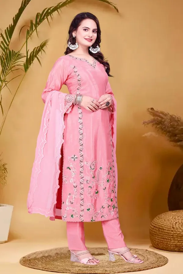 Maanira_Elegant_Long_Kurti_for_Women