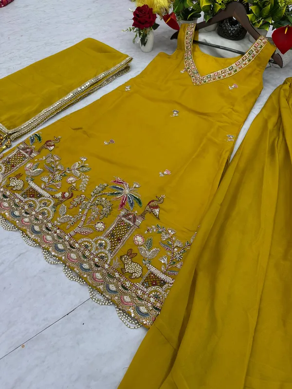 Yellow_Pure_Star_Georgette_Kurti_Plazzo_For_women