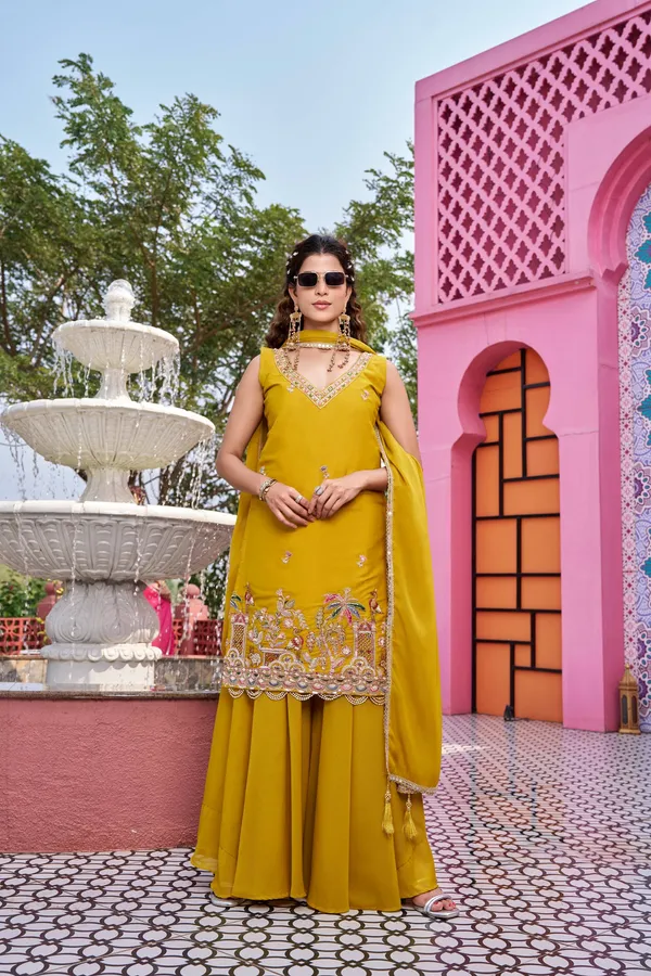 Yellow_Pure_Star_Georgette_Kurti_Plazzo_For_women