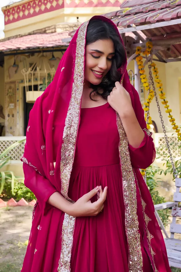 Red_Fox_Georgette_Gowns_For_women