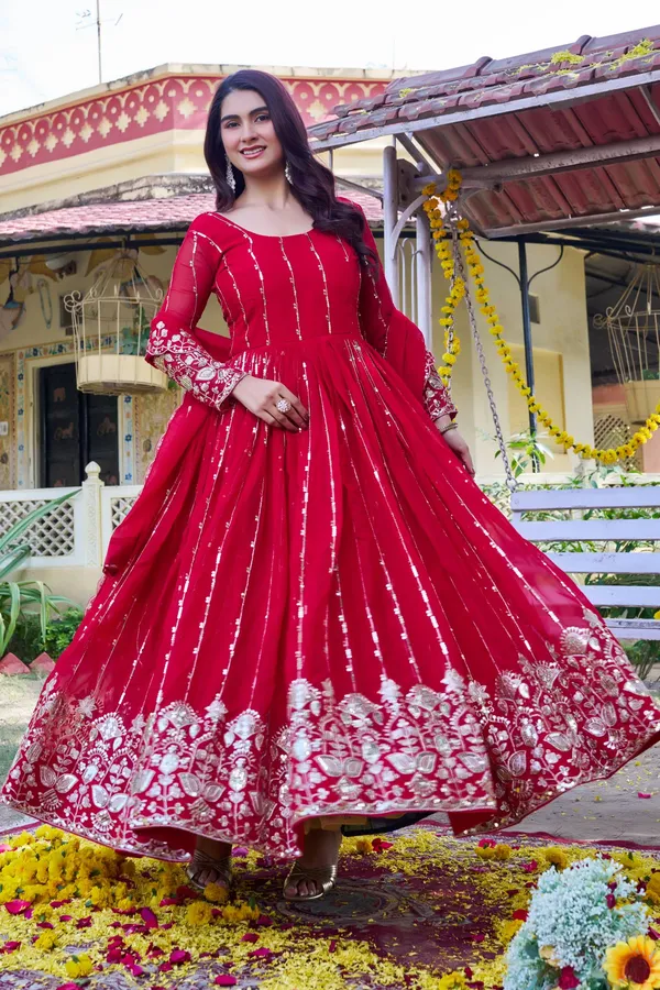 Red_Pure_Vichitra_Gowns_For_women