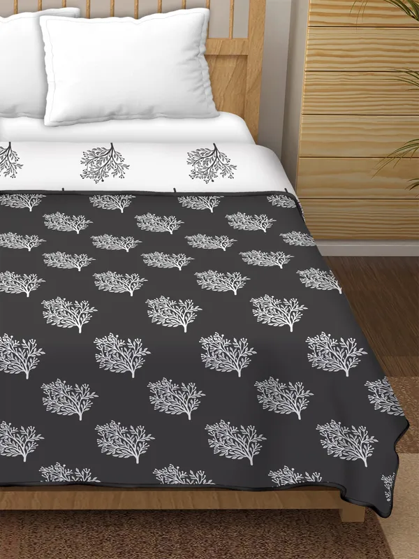 Dohar_Cotton_Reversible_Bamboo_Black_And_White_Soft