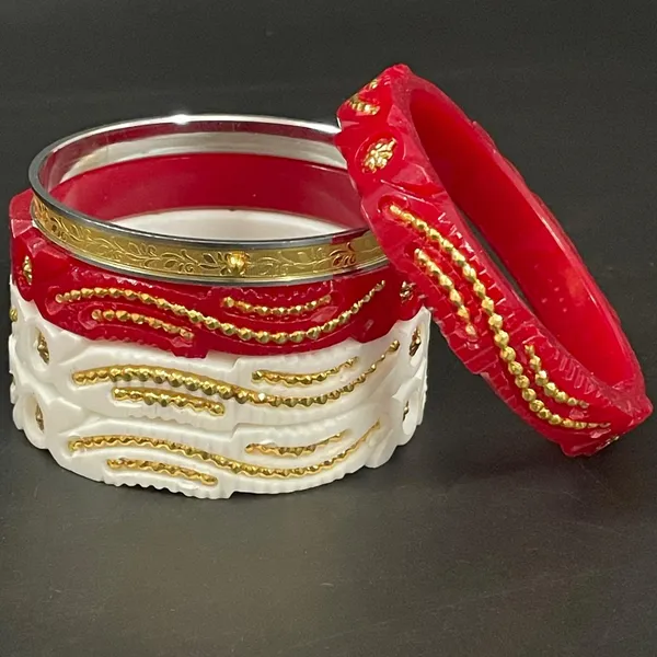 Ptslife_Traditional_Textured_Bangle_Set_With_Gold_Beaded_Embellishments_Red_And_White_For_Women