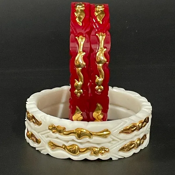 Elegant_Red_And_White_Bangles_With_Gold_Embellishments_For_Women__Set_Of_6