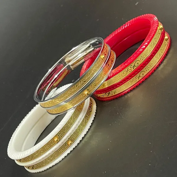 Traditional_Goldplated_Red_And_White_Bangle_Set_For_Women_(8_Pieces)