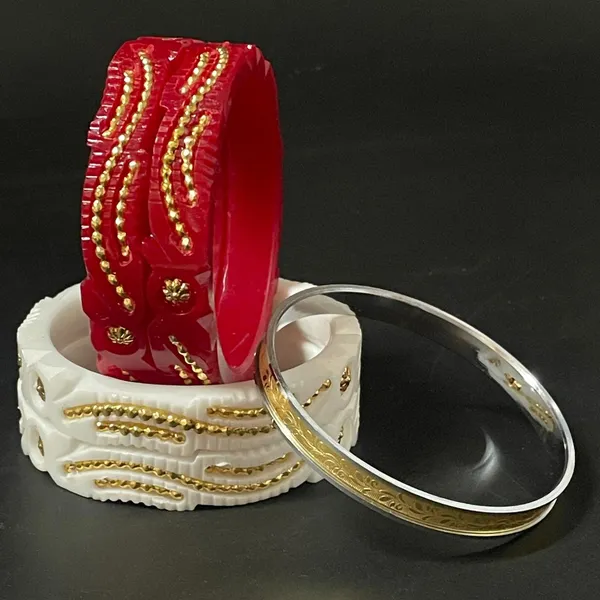 Ptslife_Traditional_Textured_Bangle_Set_With_Gold_Beaded_Embellishments_Red_And_White_For_Women