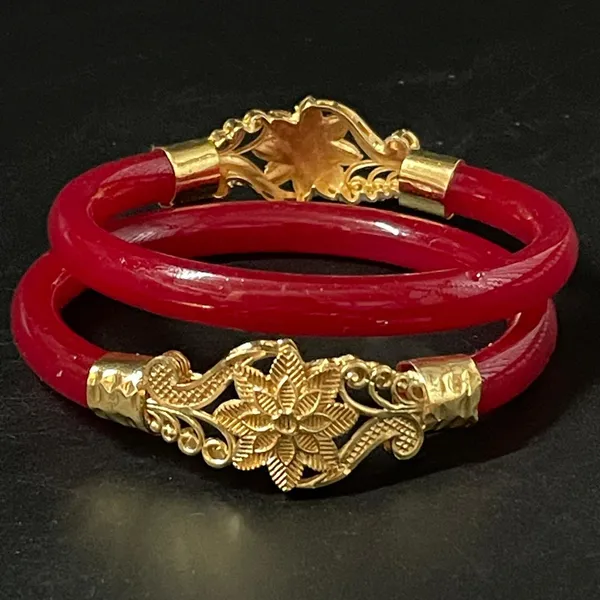 Traditional_Red_Bangles_With_Golden_Peacock_Design_For_Women_(Set_Of_2)