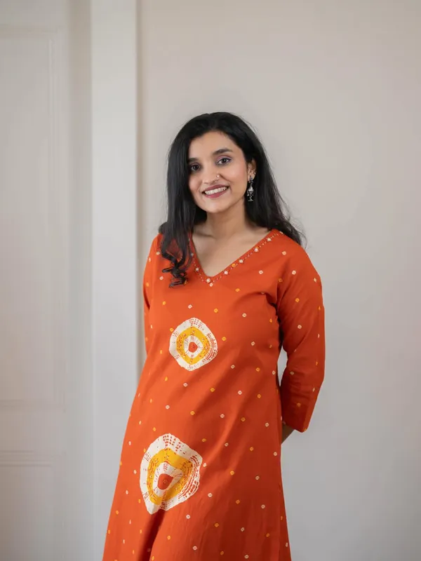 Orange_Bandhani_Print_Kurta_Set_with_Dupatta
