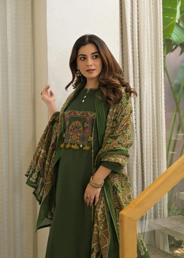 Women’s_Olive_Green_Embroidered_Anarkali_Kurta_Pant_Set_with_Printed_Dupatta_