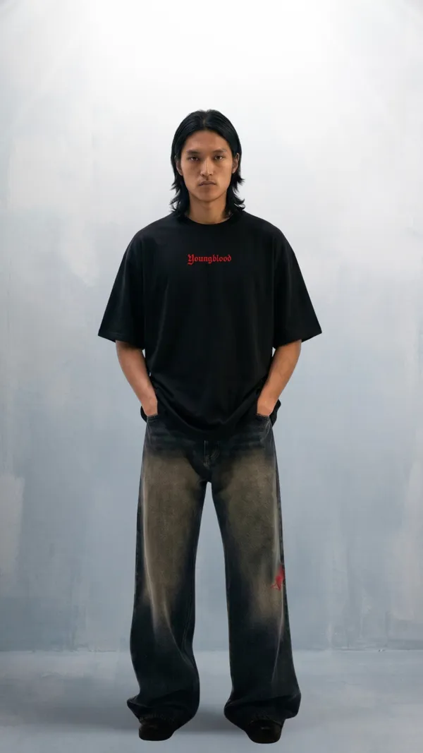 Black_Cotton_Oversized_T-Shirt_With_Red_Youngblood_Print
