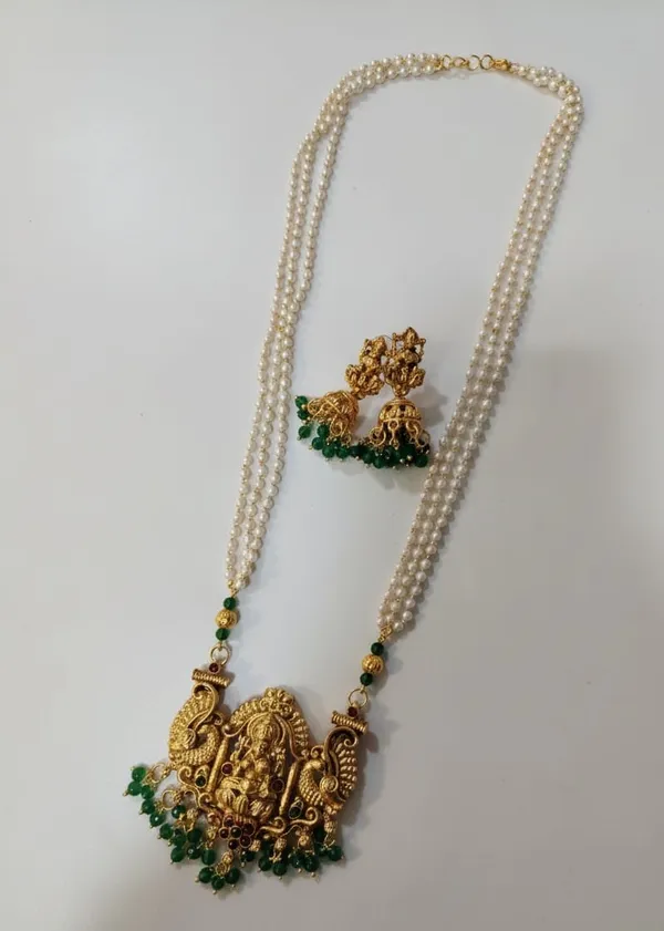 Gold_Plated_South_Indian_Lakshmi_Pendant_Pearl_Long_Necklace_With_Jhumka_Earrings_Traditional_Fashion_Temple_Jewellery_Set_For_Women
