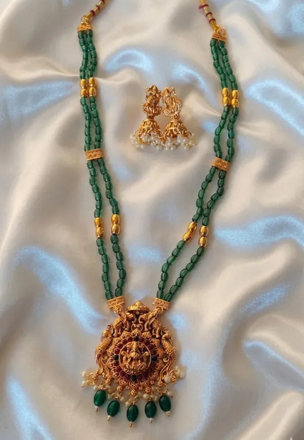 Lakshmi_Devi_Pendant_With_Two_Line_Tumble_Golden_Long_Set_For_Women