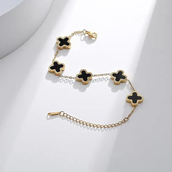Gold_Anti_Tarnish_Black_Clover_Charm_Bracelet