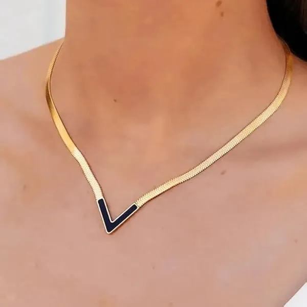 Gold_Waterproof_Anti_Tarnish_Minimal_V_Shape_Necklace