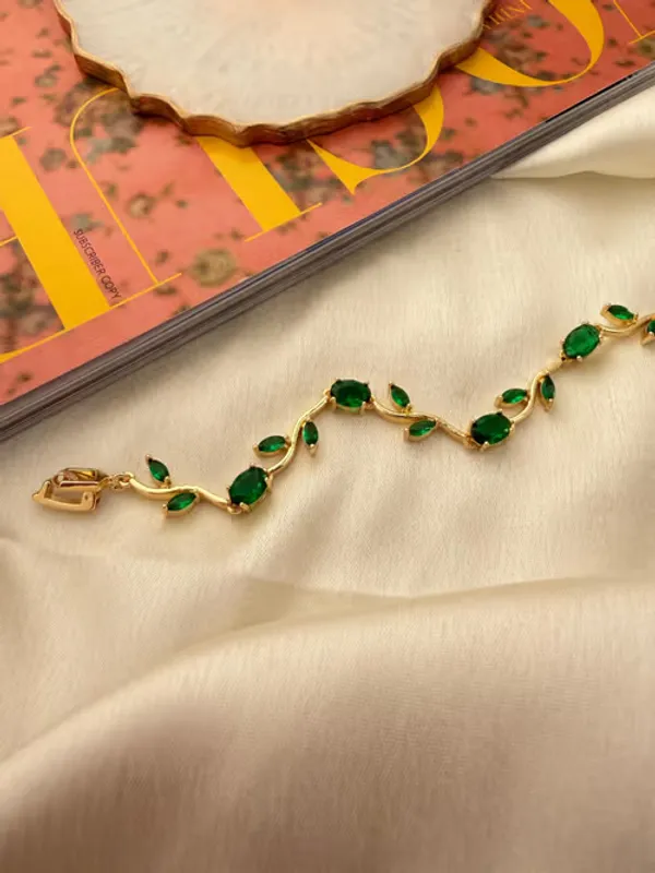 Tulip_Bracelet_