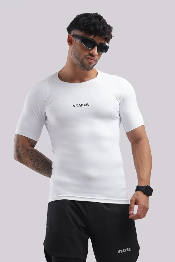 White_Polyster_Drfyfit_Compression_Half_Selvess_T_Shirt_For_Men