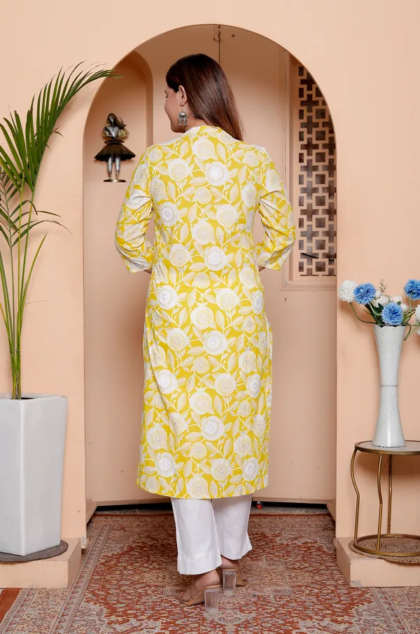 Yellow_Floral_Print_Womens_Kurta_With_Embroidered_Neckline