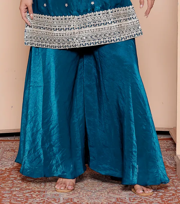 Teal_Blue_Embellished_Ethnic_Suit_Set_With_Palazzo_And_Dupatta