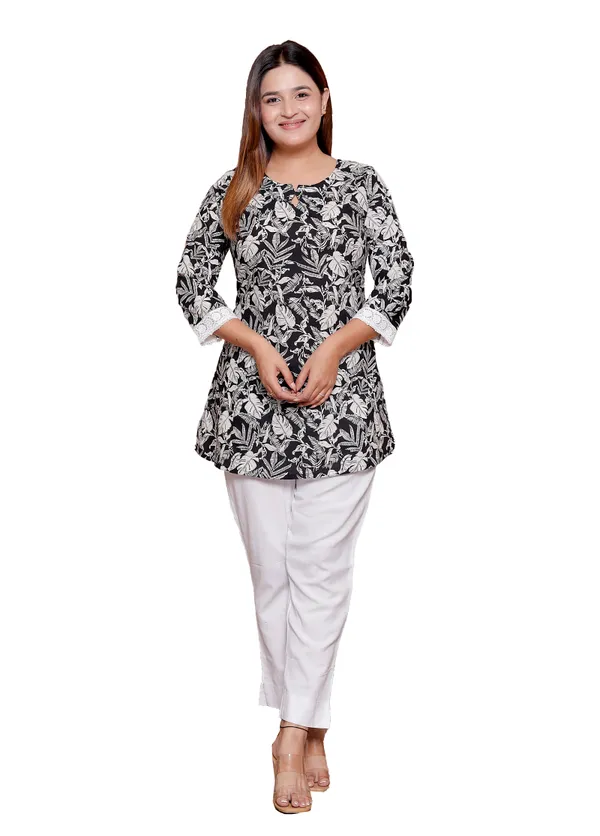 Black_And_White_Floral_Printed_Tunic_Top