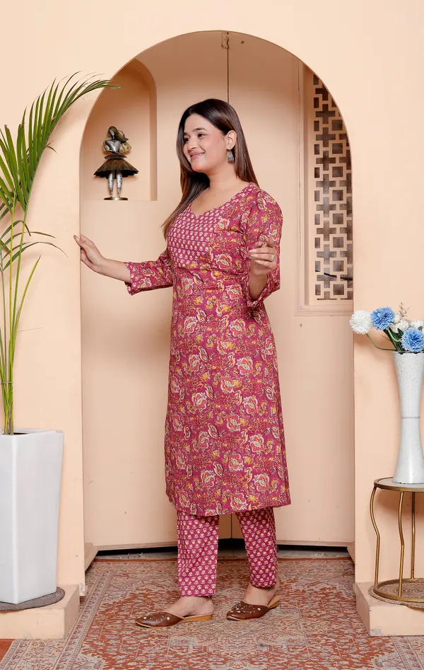 Womens_Maroon_Paisley_Print_Kurta_Set_With_Palazzo