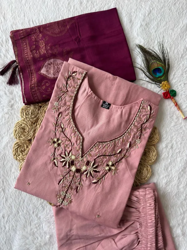 Pink_And_Maroon_Roman_Silk_Embroidered_Salwar_Suit_Set_With_Banarasi_Dupatta_For_Woman