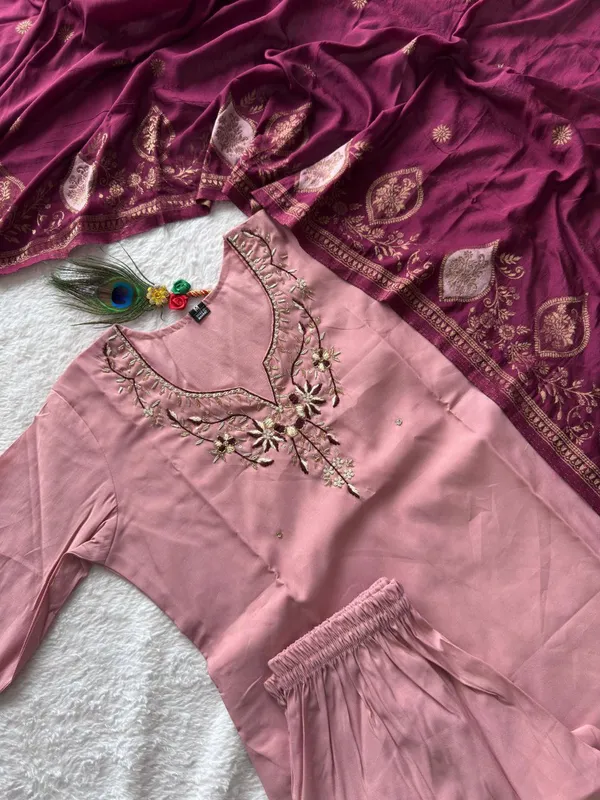Pink_And_Maroon_Roman_Silk_Embroidered_Salwar_Suit_Set_With_Banarasi_Dupatta_For_Woman