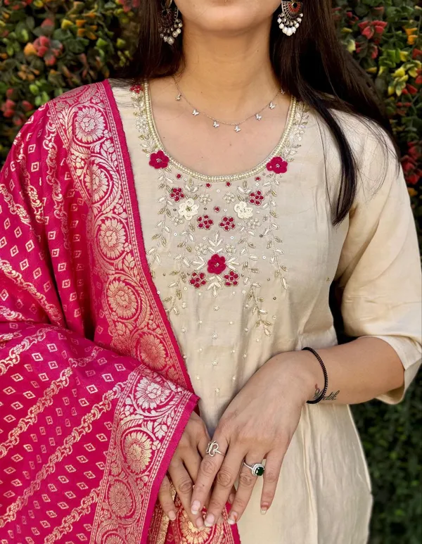 Beige_And_Pink_Roman_Silk_Kurta_Set_With_Banarasi_Dupatta_For_Woman