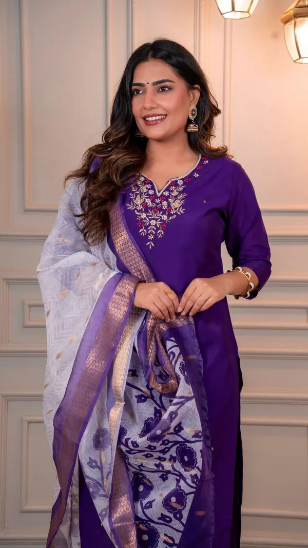 Purple_Roman_Silk_Embroidered_Salwar_Suit_Set_With_Banarasi_Dupatta_For_Woman