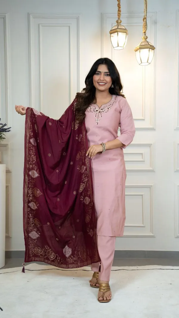 Pink_And_Maroon_Roman_Silk_Embroidered_Salwar_Suit_Set_With_Banarasi_Dupatta_For_Woman
