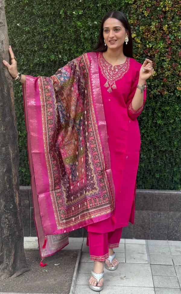 Vibrant_Pink_Roman_Silk_Embroidered_Salwar_Suit_Set_With_Dupatta_For_Woman