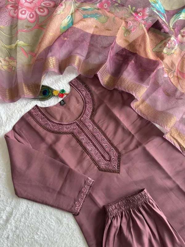Mauve_Roman_Silk_Embroidered_Kurta_Set_With_Dupatta_For_Woman