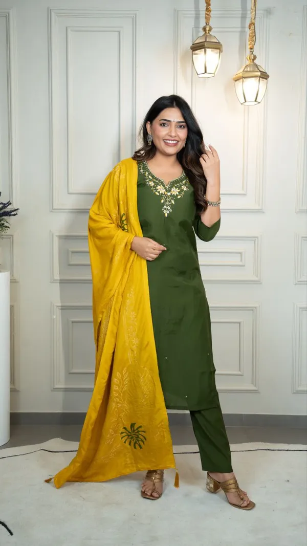 Mehendi_Green_Roman_Silk_Embroidered_Salwar_Suit_With_Dupatta_For_Woman