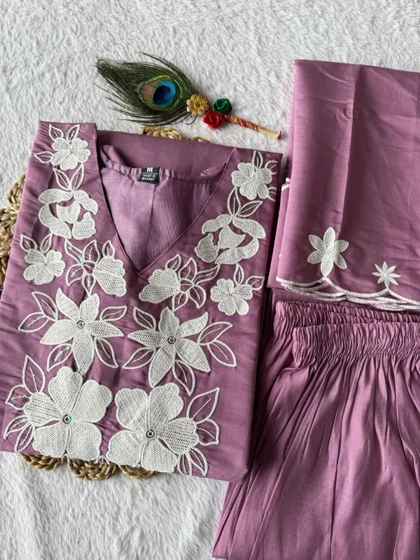 Mauve_Purple_Roman_Silk_Embroidered_Ethnic_Suit_Set_With_Dupatta_For_Woman