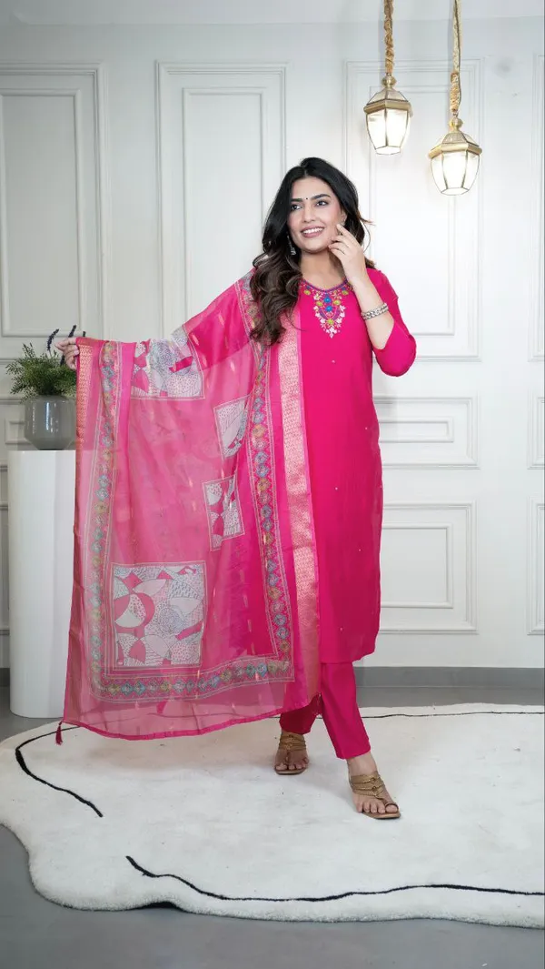 Pink_Roman_Silk_Embroidered_Salwar_Suit_Set_With_Banarasi_Dupatta_For_Woman