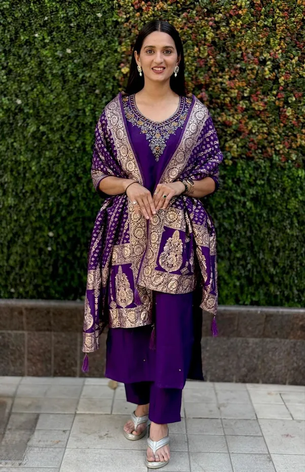 Purple_Roman_Silk_Embroidered_Kurta_Set_With_Banarasi_Dupatta_For_Woman