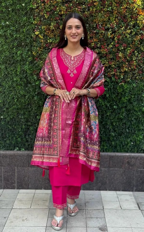 Vibrant_Pink_Roman_Silk_Embroidered_Salwar_Suit_Set_With_Dupatta_For_Woman