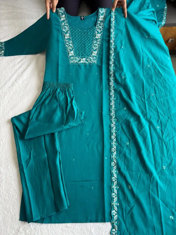 Teal_Roman_Silk_Embroidered_Ethnic_Suit_Set_With_Dupatta_For_Woman
