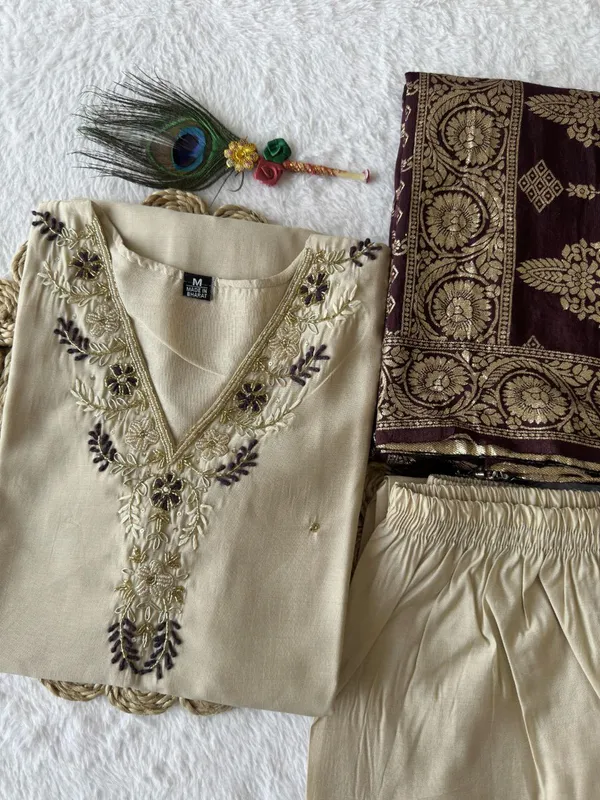 Pistachio_Green_Roman_Silk_Embroidered_Salwar_Suit_Set_With_Banarasi_Dupatta_For_Woman