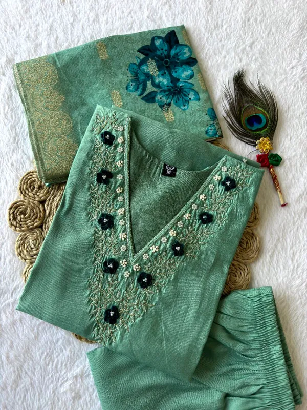 Sea_Green_Roman_Silk_Embroidered_Kurta_Set_With_Dupatta_For_Woman