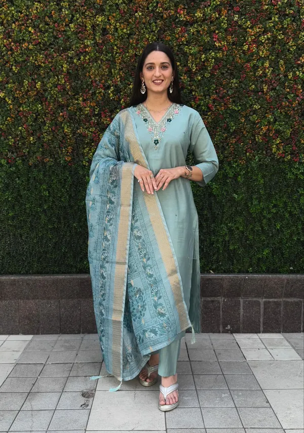 Aqua_Blue_Roman_Silk_Embroidered_Kurta_Set_With_Dupatta_For_Woman