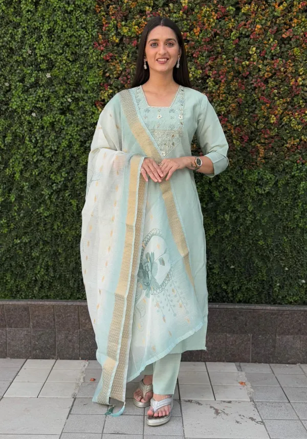 Mint_Green_Roman_Silk_Embroidered_Kurta_Set_With_Dupatta_For_Woman