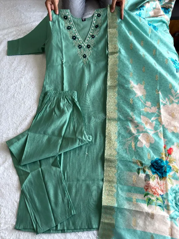 Sea_Green_Roman_Silk_Embroidered_Kurta_Set_With_Dupatta_For_Woman