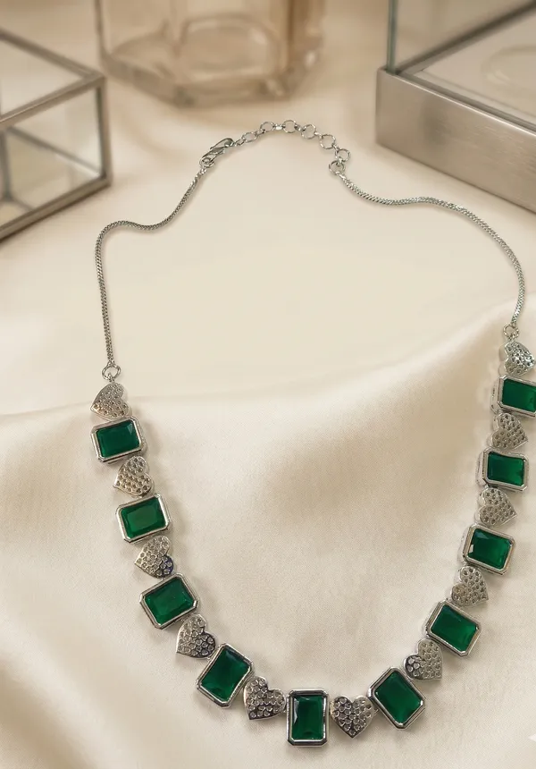Elegant_Emerald_&_Diamond-Simulant_Jewelry_Set