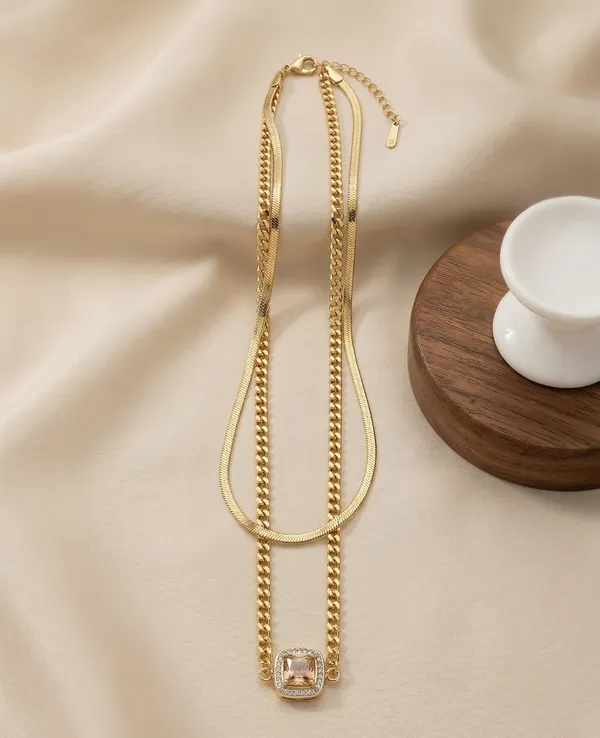 Luxury_Dual-Chain_with_Geometric_Pendant