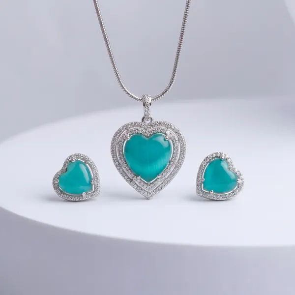 Turquoise_Heart_Pendant_Necklace_And_Earrings_Set