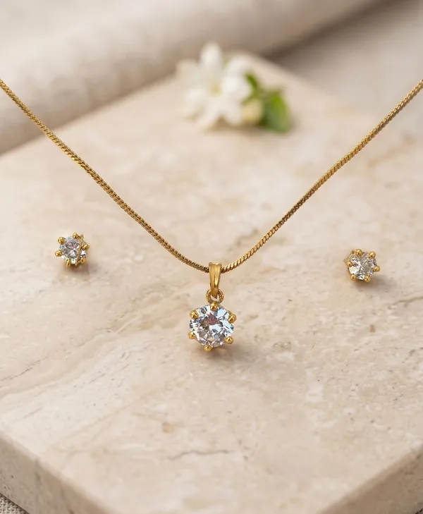 Stud_Earrings_with_Sparkling_Cubic_Zirconia_Pendent