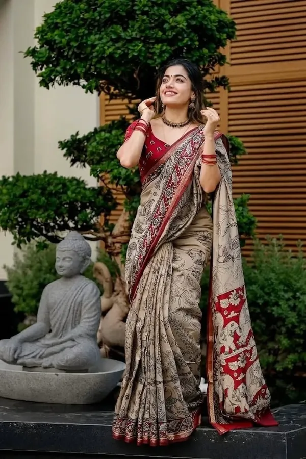 Red_And_Cream_Cotton_Silk_Saree_For_Women