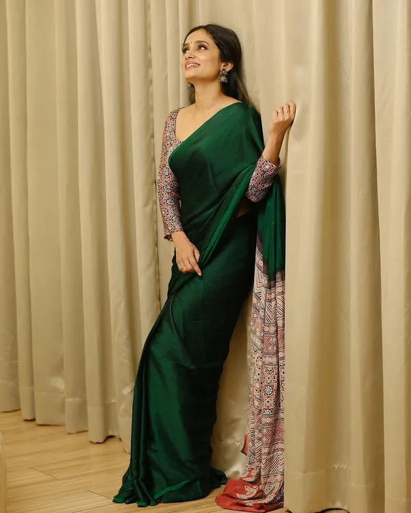 Green_Modal_Silk_Saree_For_Women