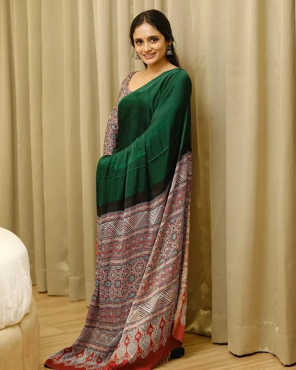 Green_Modal_Silk_Saree_For_Women